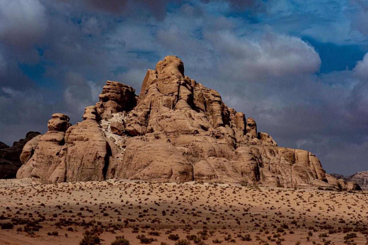 Wadi Rum Old Bedouin Camp Buitenkant foto